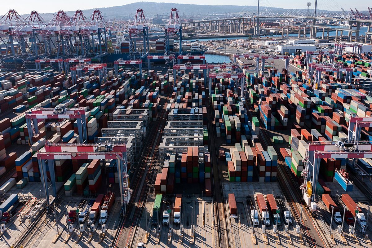 ZE Drayage Trucks Viable, Face Economic & Infrastructure Gaps